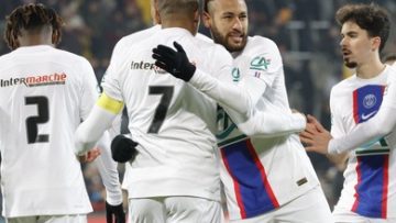 PAYS DE CASSEL-PSG 0-7 . 16EME DE FINAL DE COUPE DE FRANCE